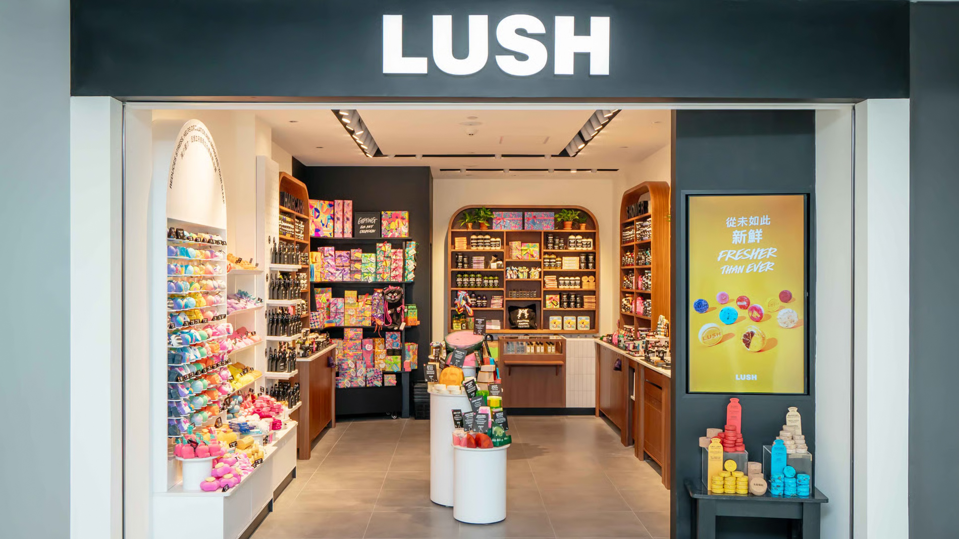 Beautyworld Dubai - Lush