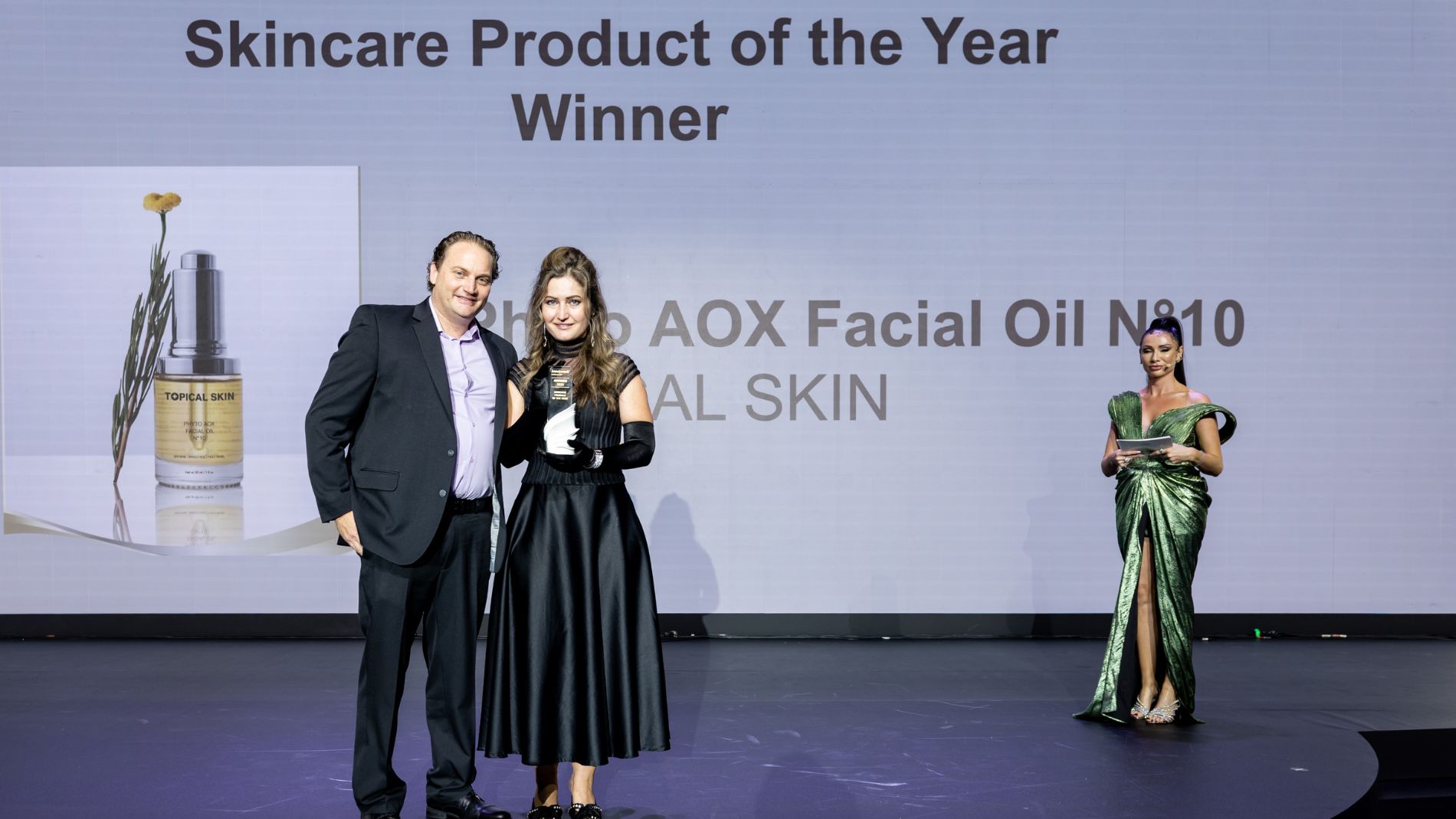 awards-image-1900x1069 - awards-gallery-12