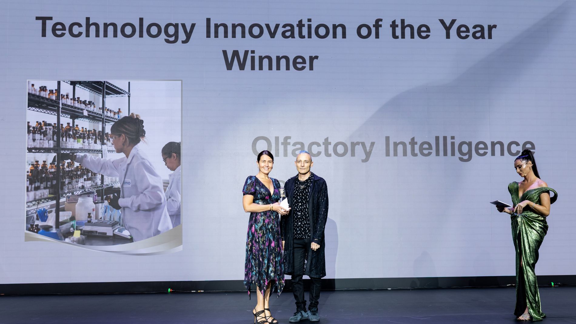 awards-image-1900x1069 - awards-gallery-21