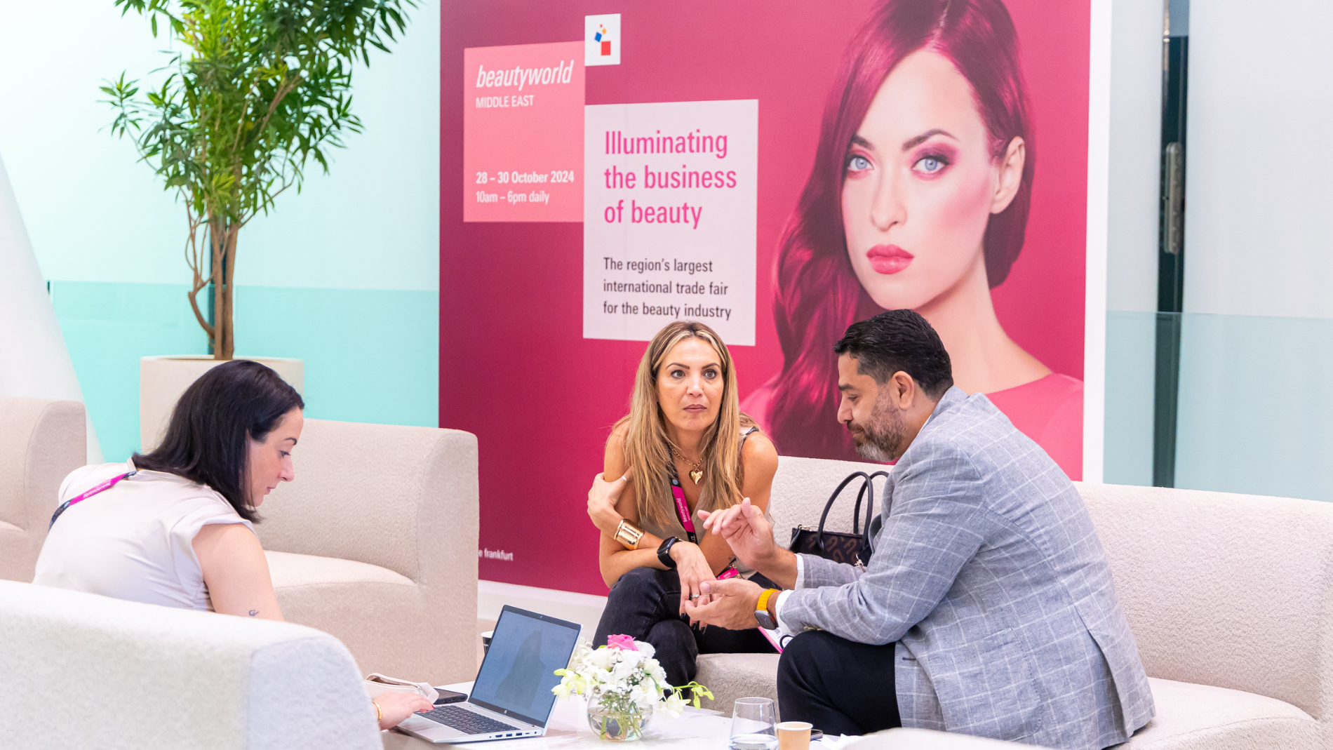 The Premium Club - Visitors / Exhibitors interaction