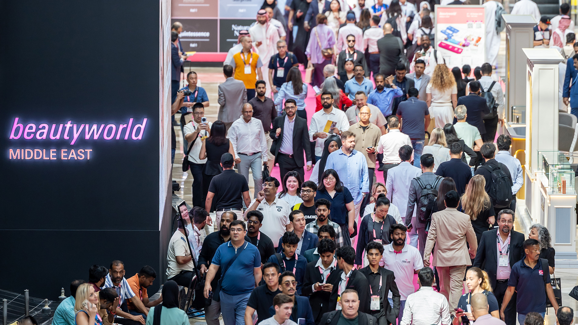 Beautyworld Middle East 2025 crowd